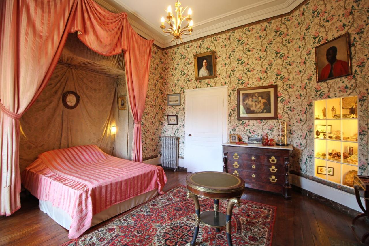 Bed and Breakfast Domaine De Bort Saint-Priest-Taurion Esterno foto