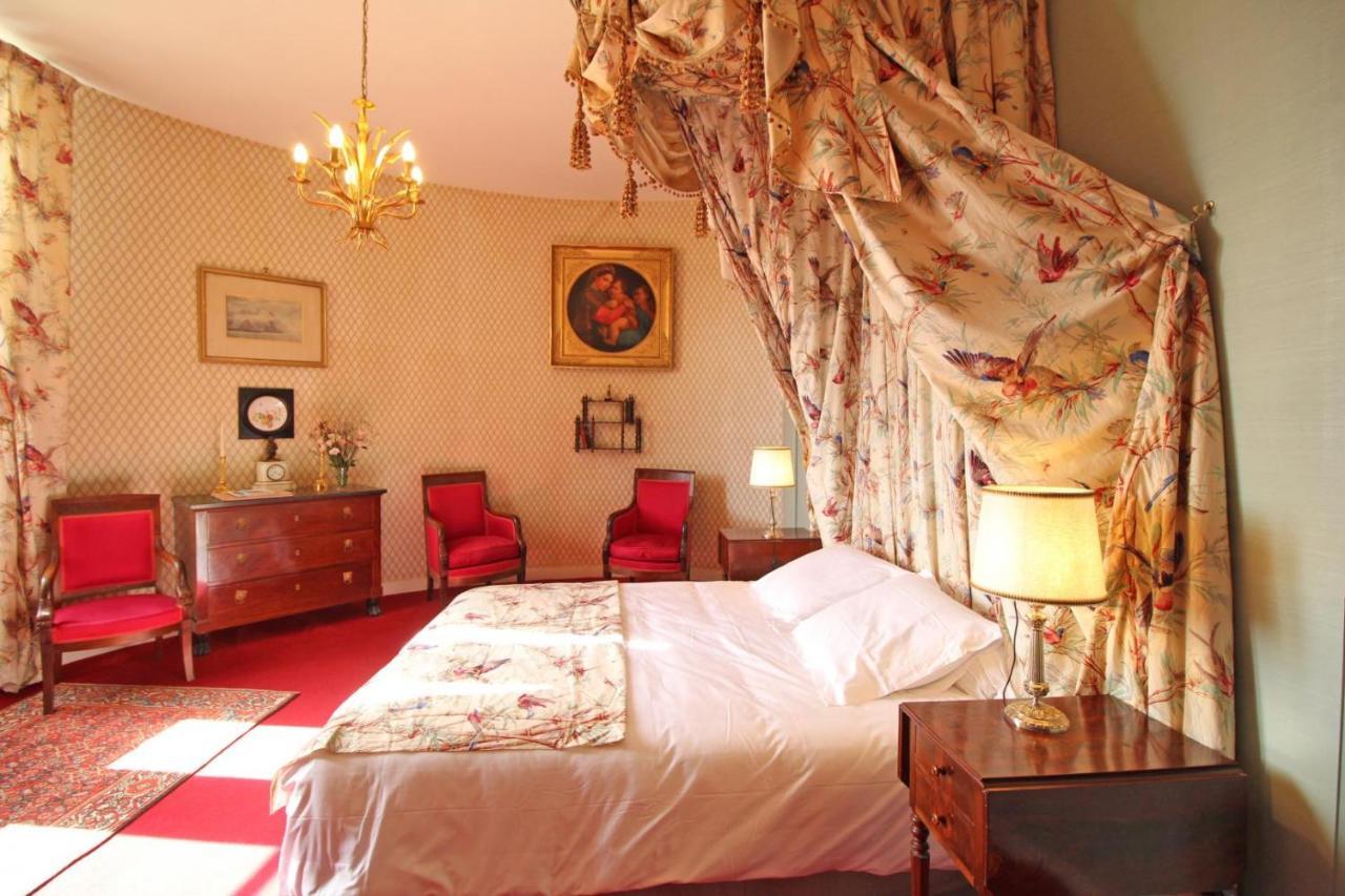Bed and Breakfast Domaine De Bort Saint-Priest-Taurion Esterno foto
